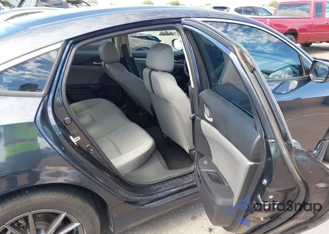 2017 Honda Civic Lx из США, поврежденный, VIN 19XFC2F5XHE026656